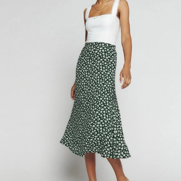 Reformation Eloise White Smocked Linen Tank Top Size 2 Resort Cruise Lace Basic - Picture 4 of 11